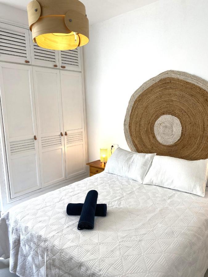 Apartamento Las Crucetas カレタ・デル・セボ エクステリア 写真