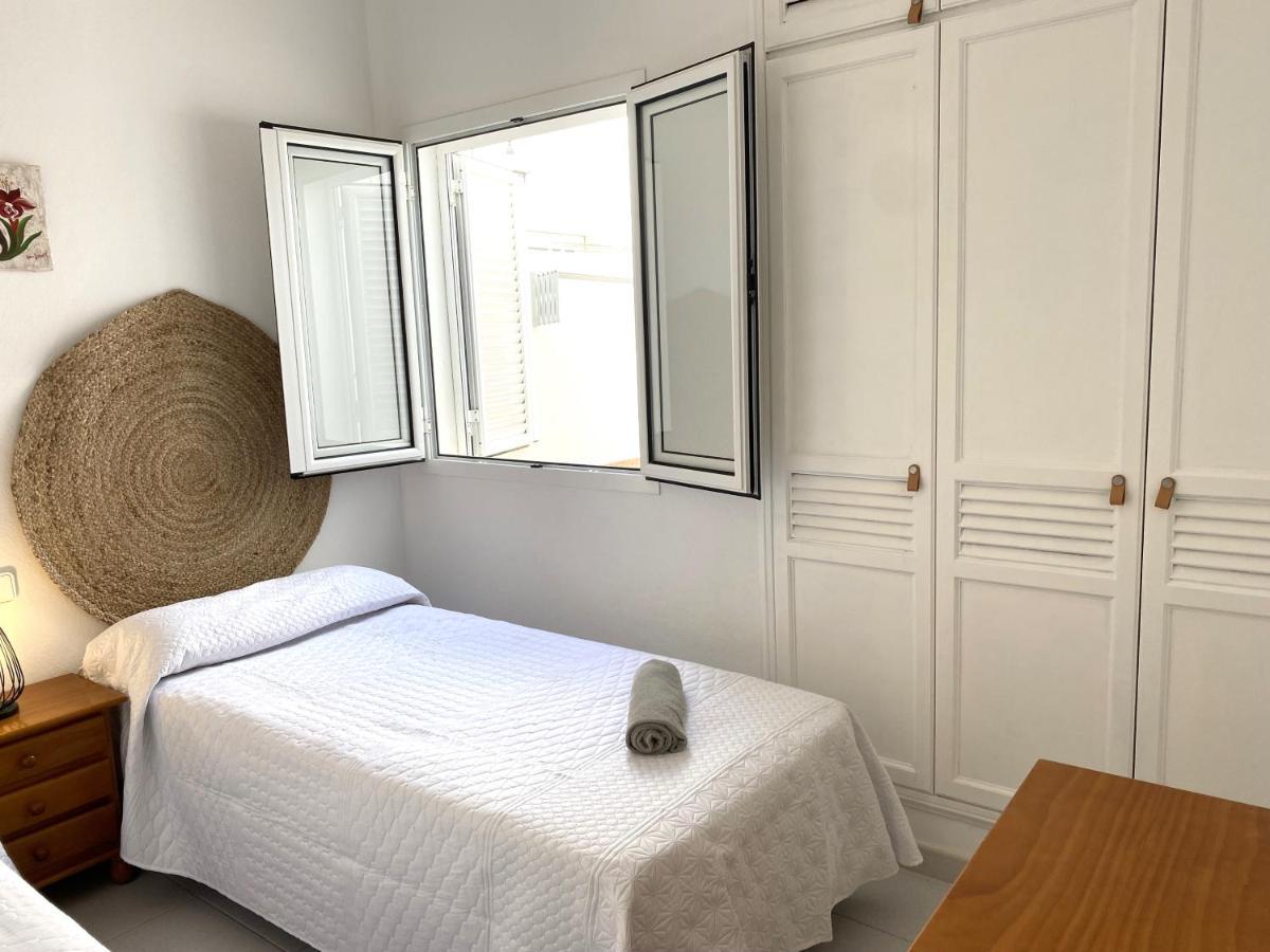 Apartamento Las Crucetas カレタ・デル・セボ エクステリア 写真